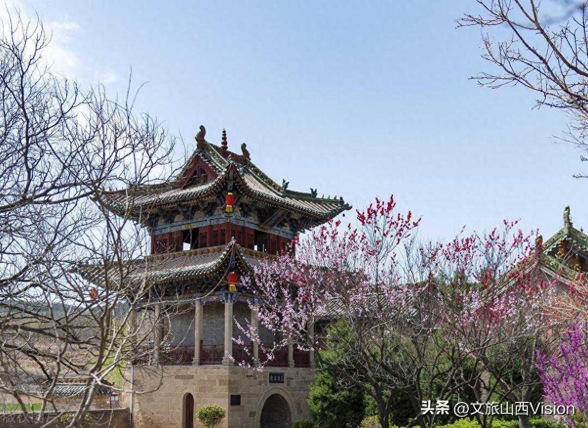 柳氏民居五：柳氏“长青藤”与“香泛柳下”