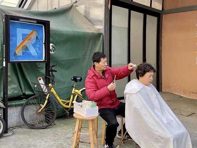 新华社区的艺术橱窗上新啦！