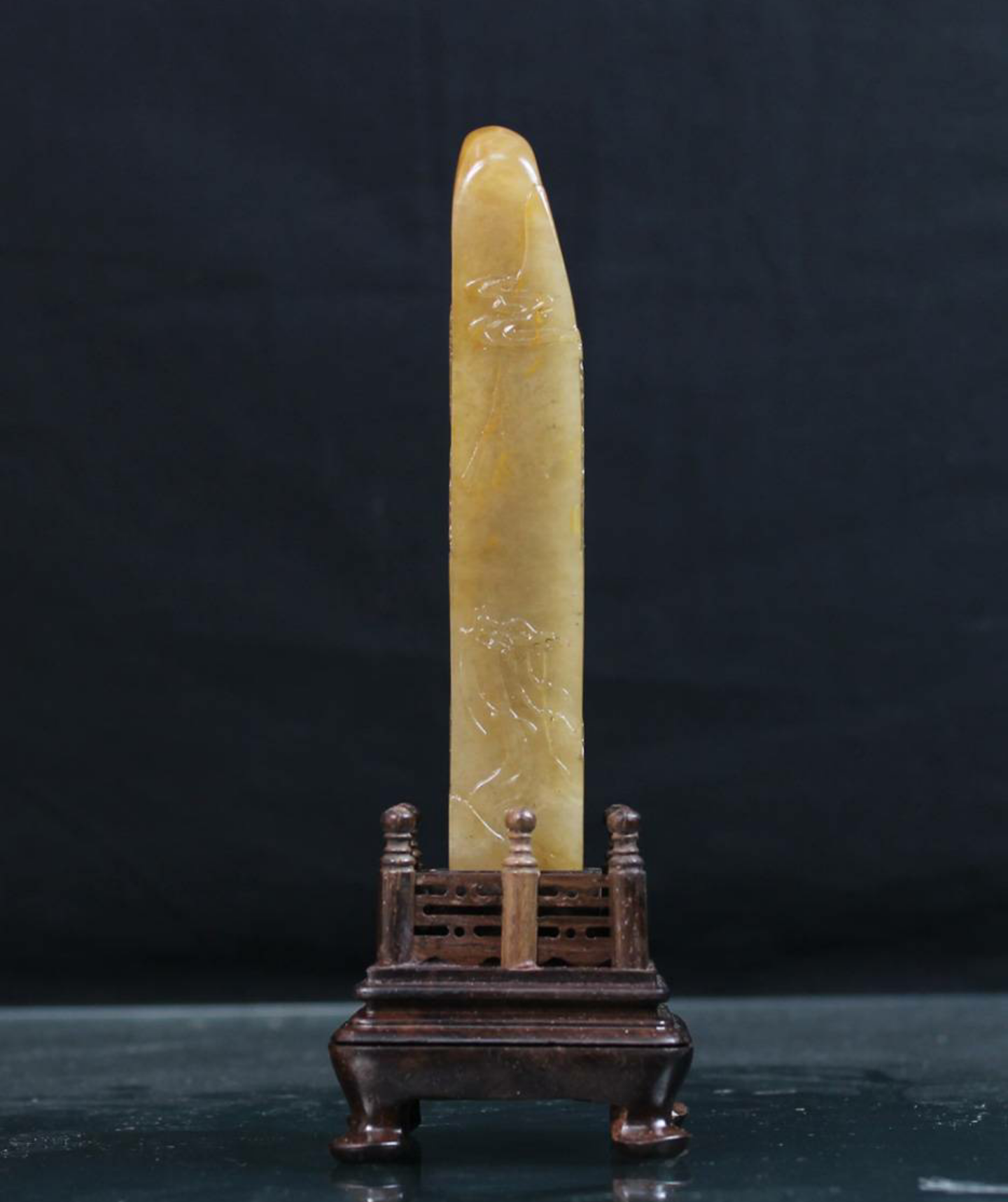 冰肌玉骨 ——寿山石大系之高山水坑石