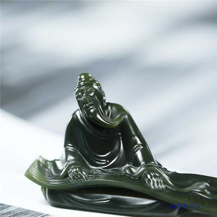 一知半解，分得清墨碧和深色青玉吗？