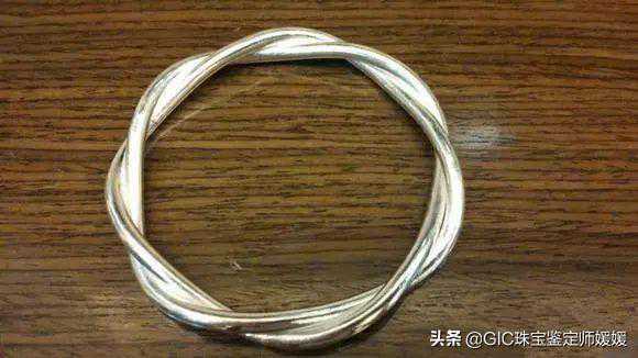 十大经典款金、银手镯，你的手镯挑对了吗？请收藏好对号入座！