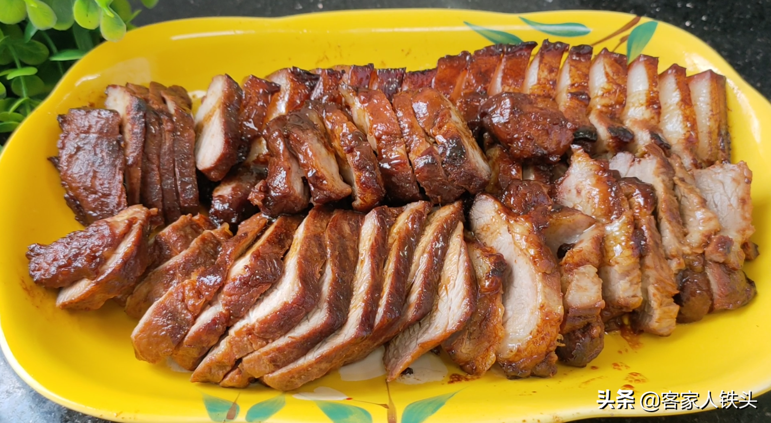 爱吃梅头肉的收藏喽，这一个做法广东人百吃不腻，咸香好吃又下饭